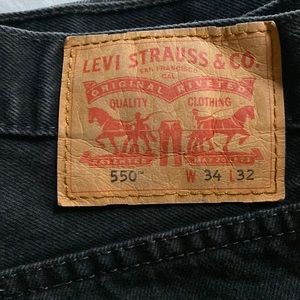 Men’s Levi’s 550 black jeans size 34 waist 32 length